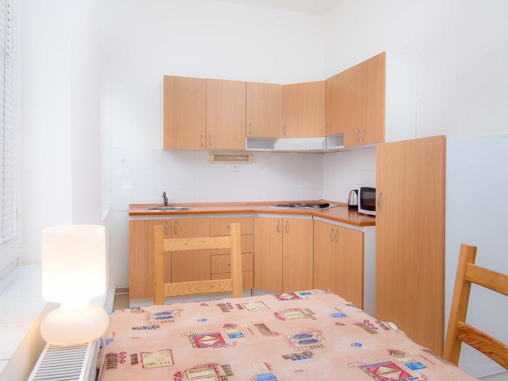 Hostel Bohemia Praga Esterno foto